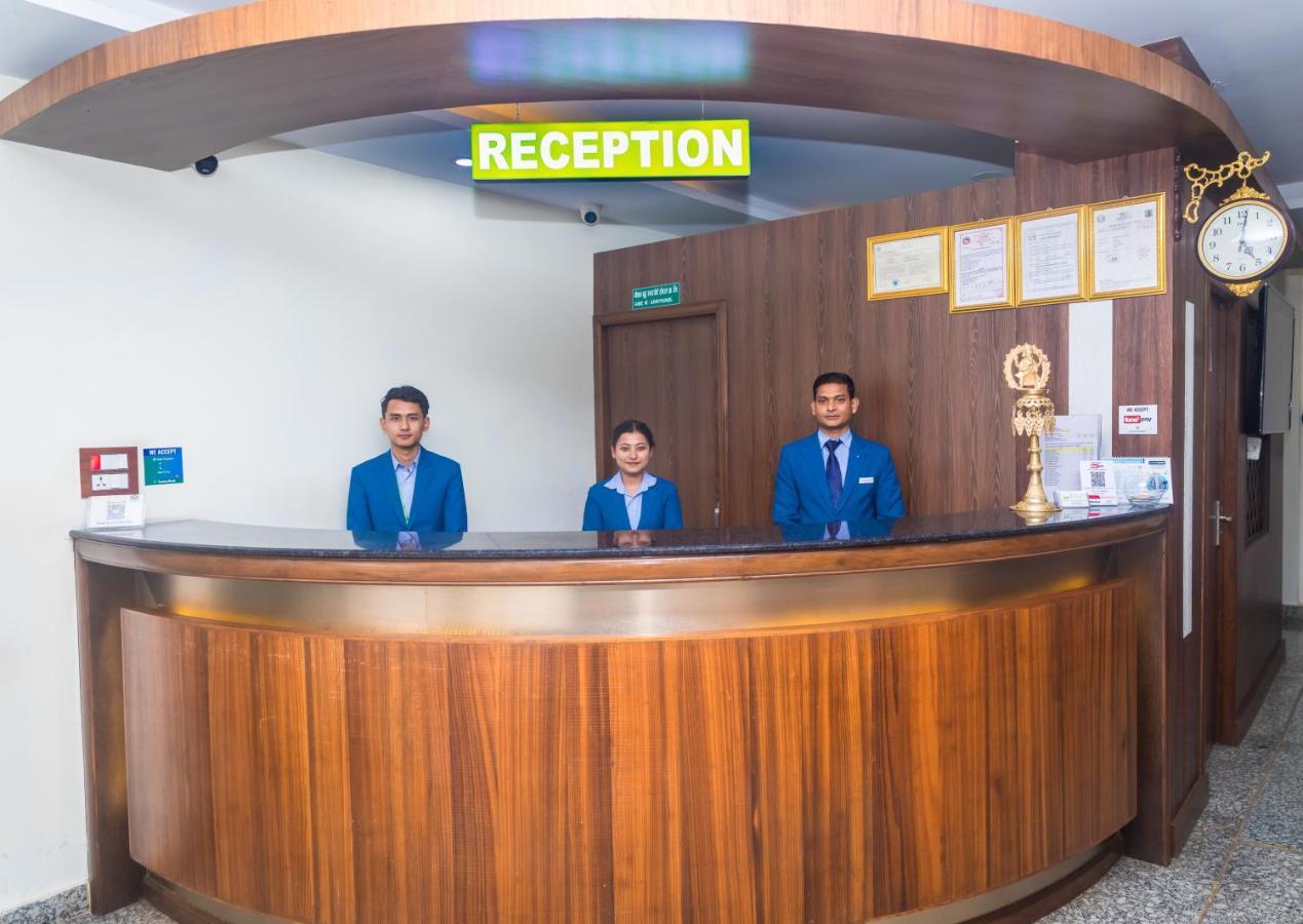 Gautam Buddha Airport Hotel Siddharthanagar Ngoại thất bức ảnh